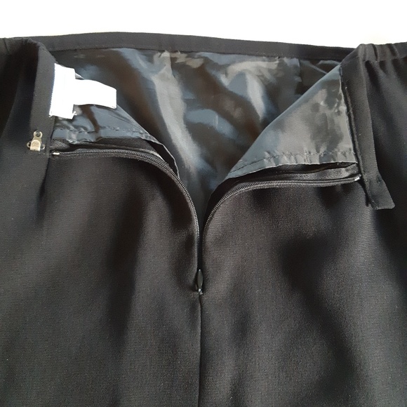 Urban Works Pencil Skirt - Picture 5 of 7